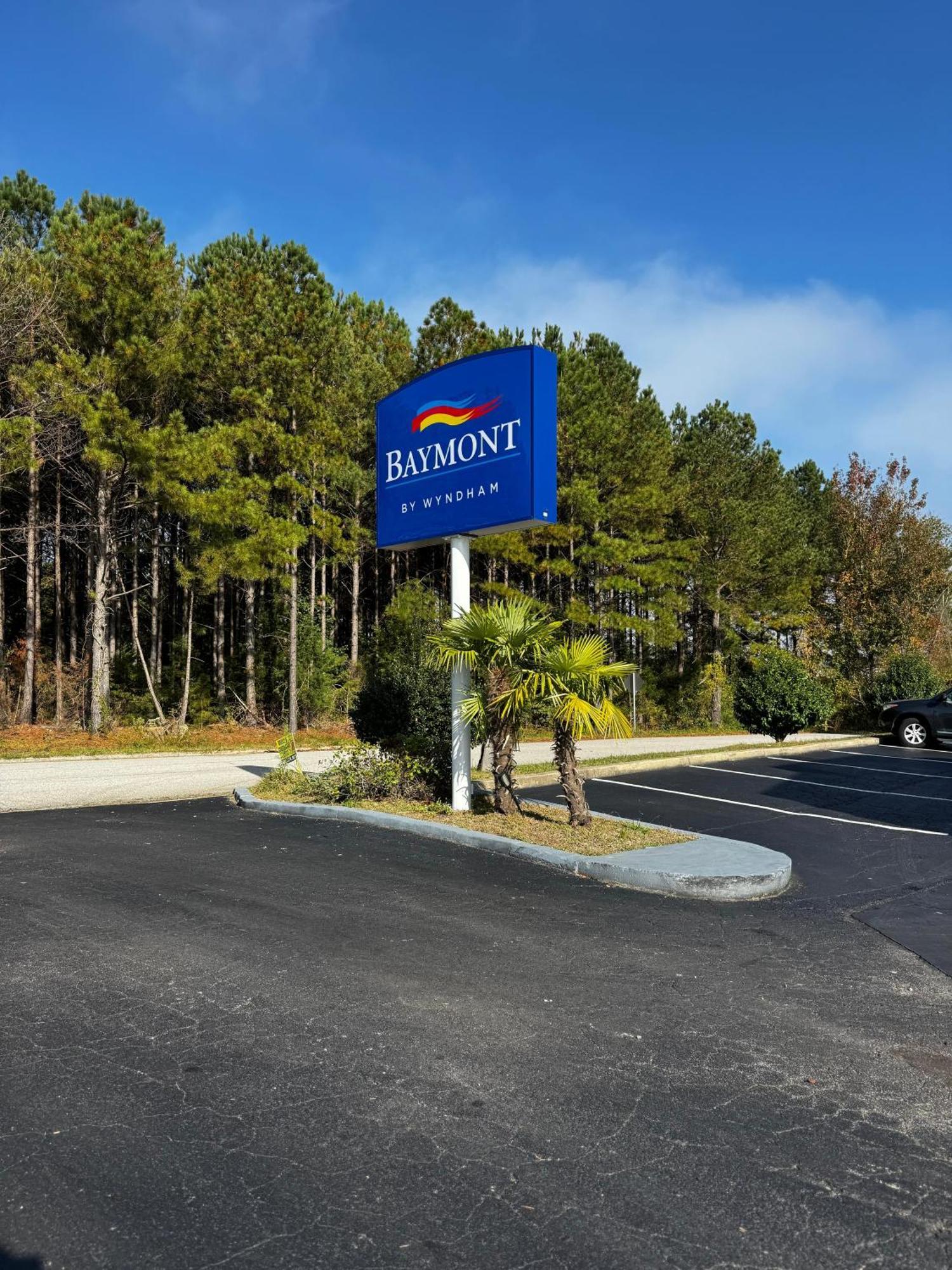 ซูเปอร์ 8 บาย วินด์แฮม ริชเบิร์ก/เชสเตอร์ แอเรีย Motel Richburg ภายนอก รูปภาพ